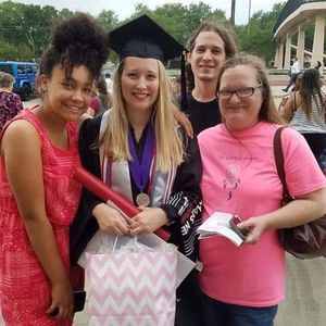 Meet your Posher, Carol